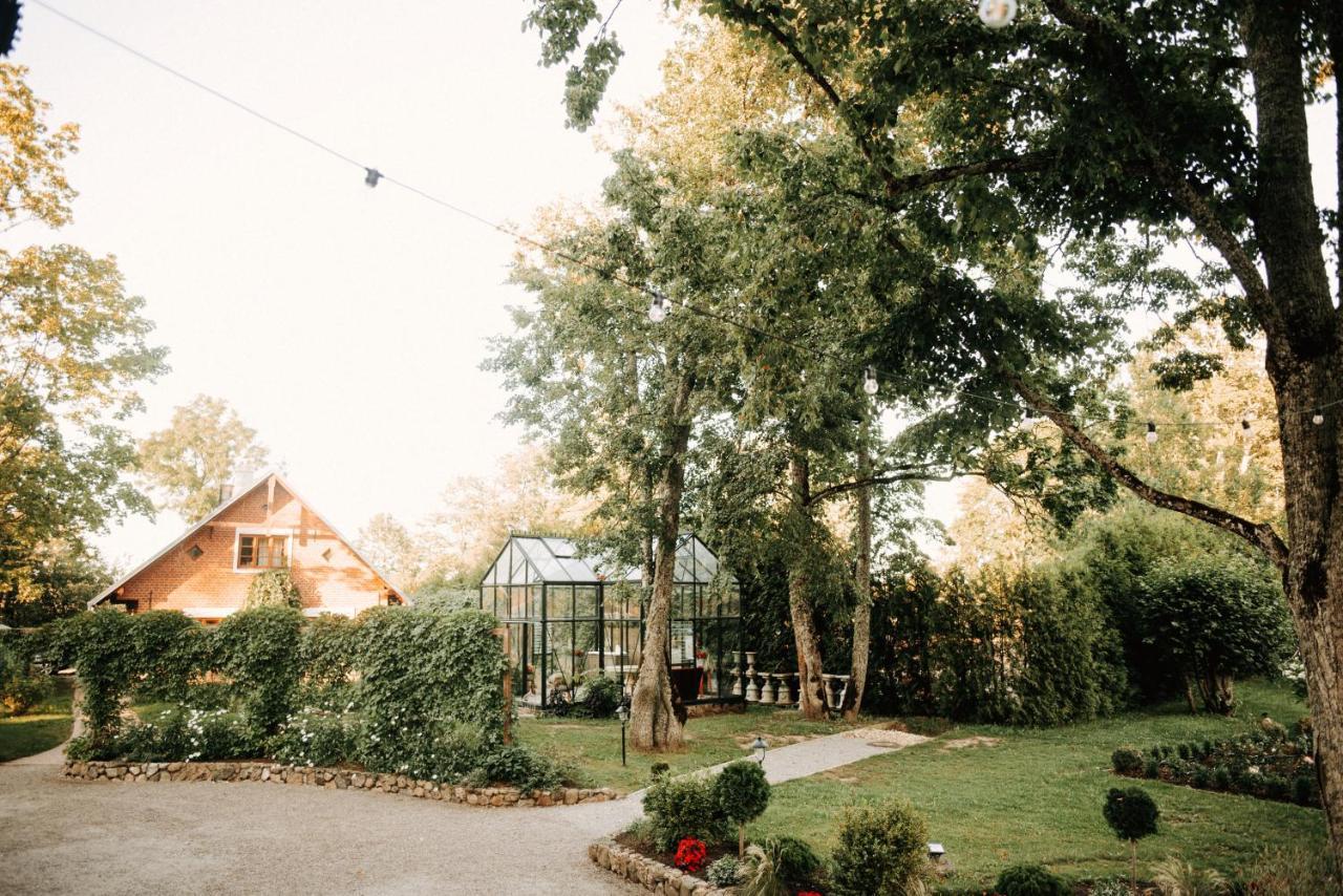 Liepupe Manor Hotel Exterior photo