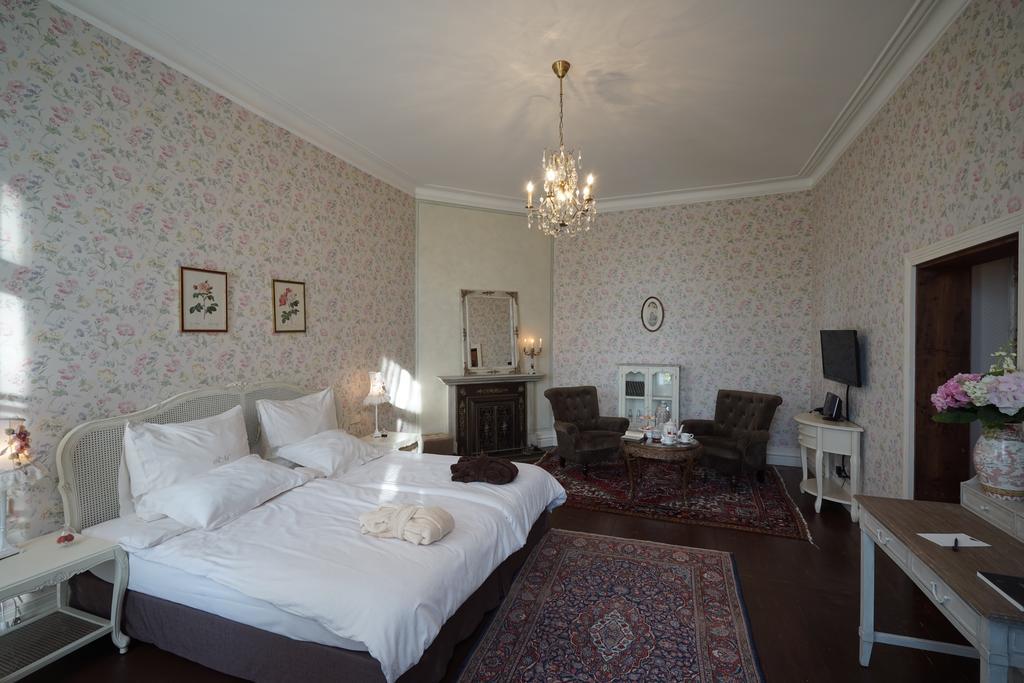 Liepupe Manor Hotel Exterior photo